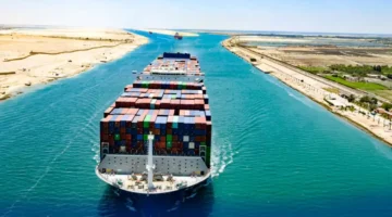 قناة السويس تطلق تحفيزات جديدة لتعزيز حركة التجارة العالمية